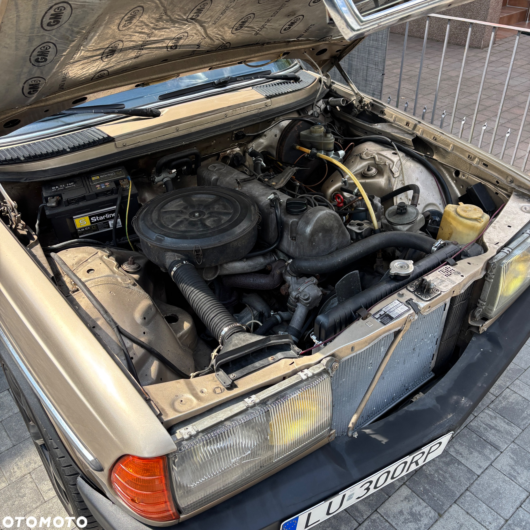 Mercedes-Benz W123 - 14