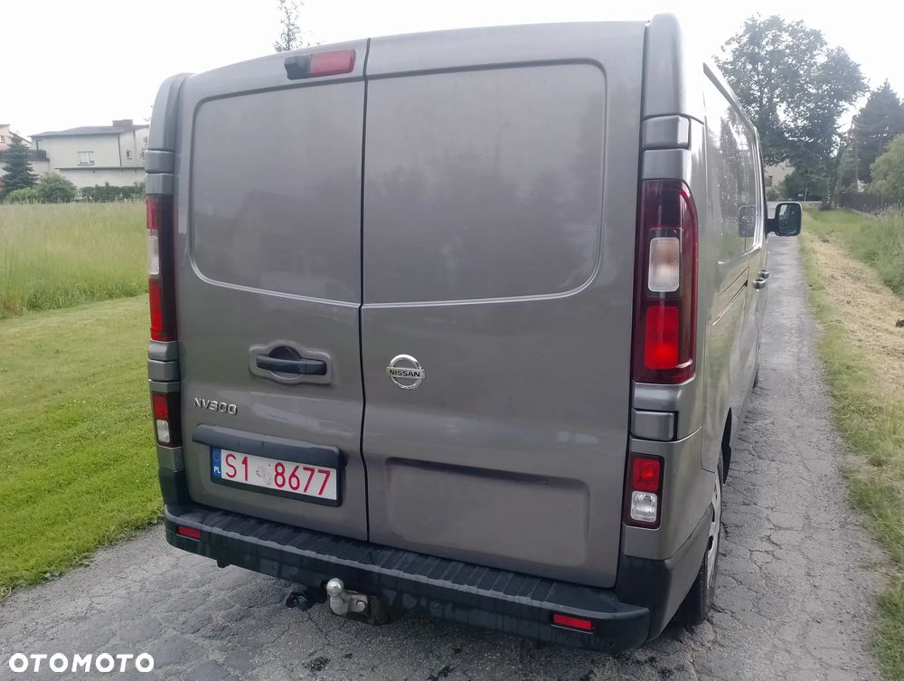 Nissan NV300 - 10