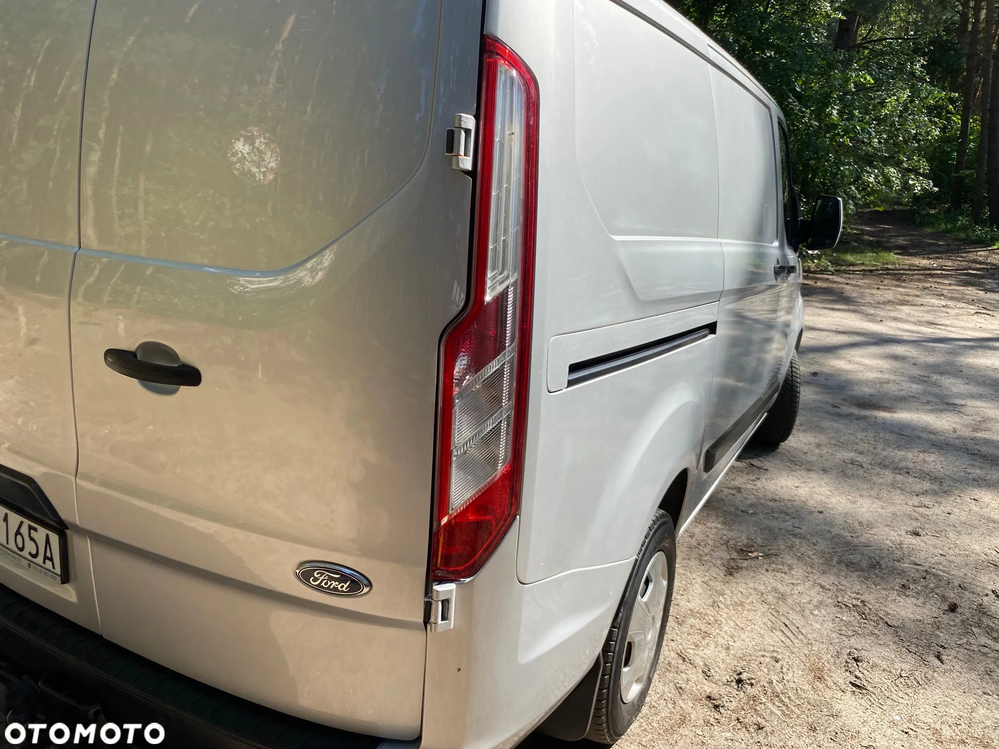Ford TRANSIT CUSTOM - 10