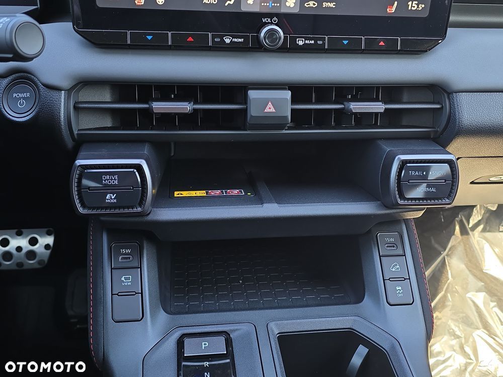 Toyota RAV4 2.5 Hybrid Dynamic Force GR Sport 4x4 e-CVT - 16