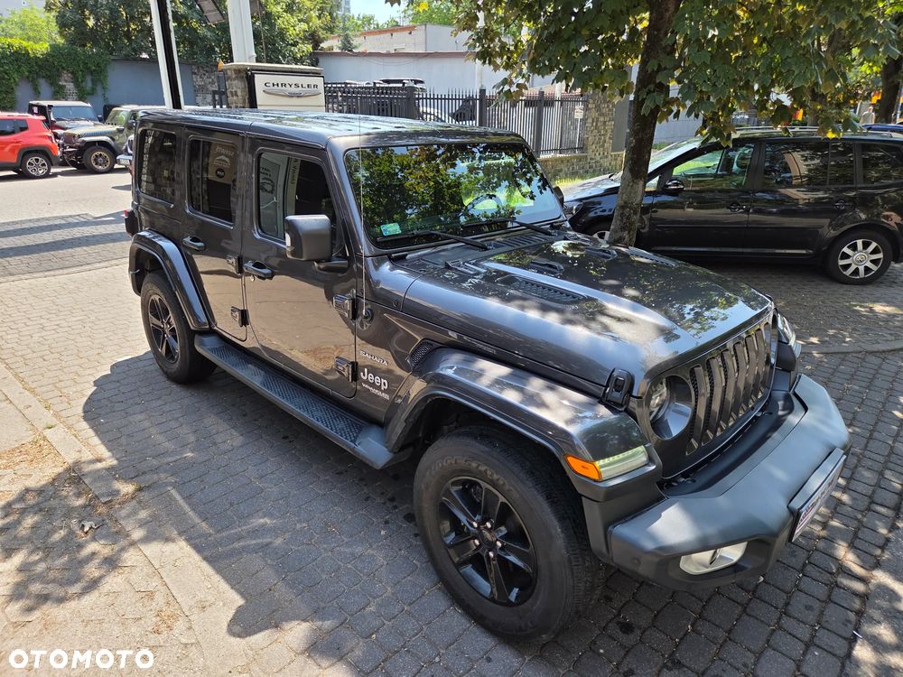 Jeep Wrangler Unlimited GME 2.0 Turbo Sahara - 3