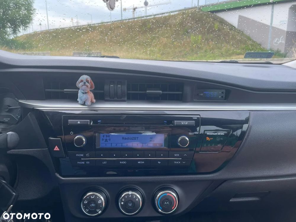 Toyota Corolla 1.6 Active - 27