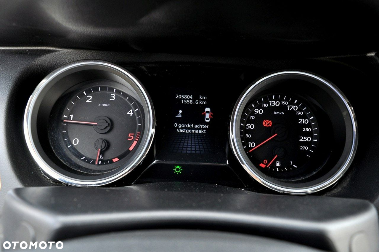 Renault Latitude 2.0 dCi Privilege - 21