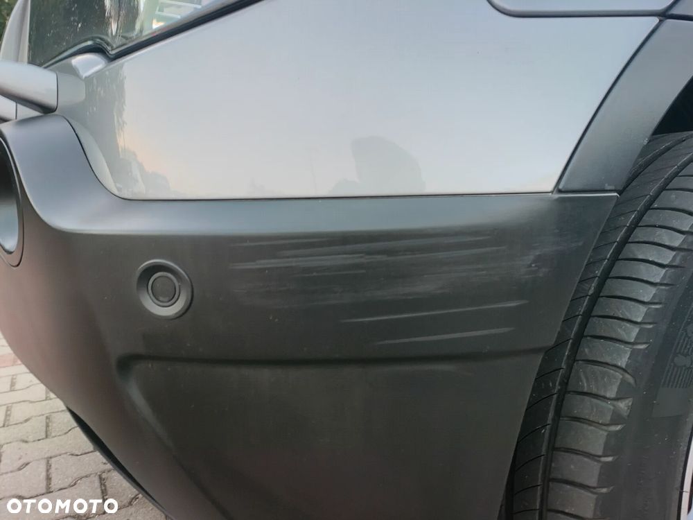 BMW X3 2.5i - 16