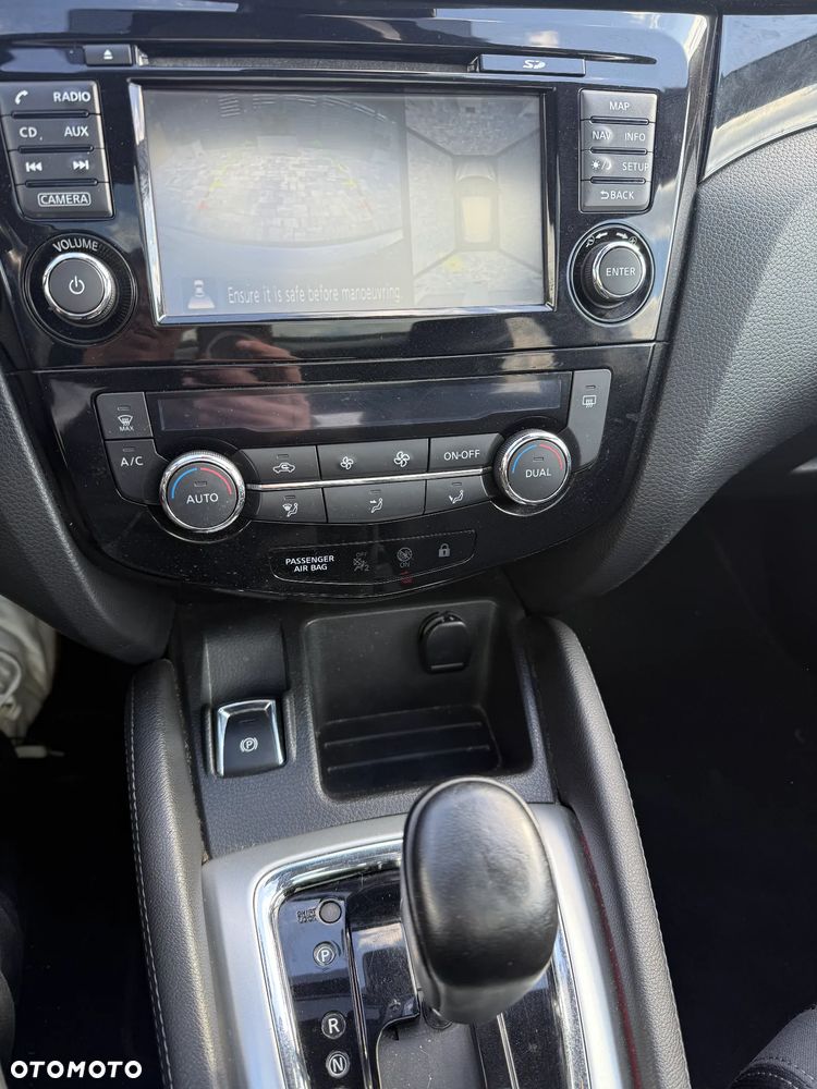 Nissan Qashqai 1.2 DIG-T Xtronic ACENTA - 20