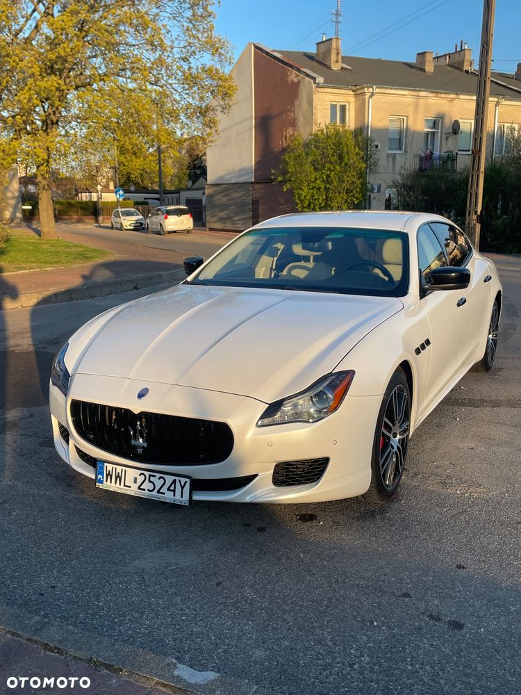 Maserati Quattroporte D - 22