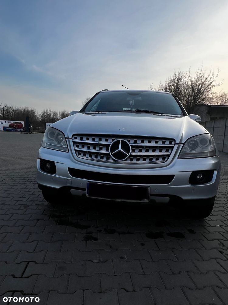Mercedes-Benz ML - 1