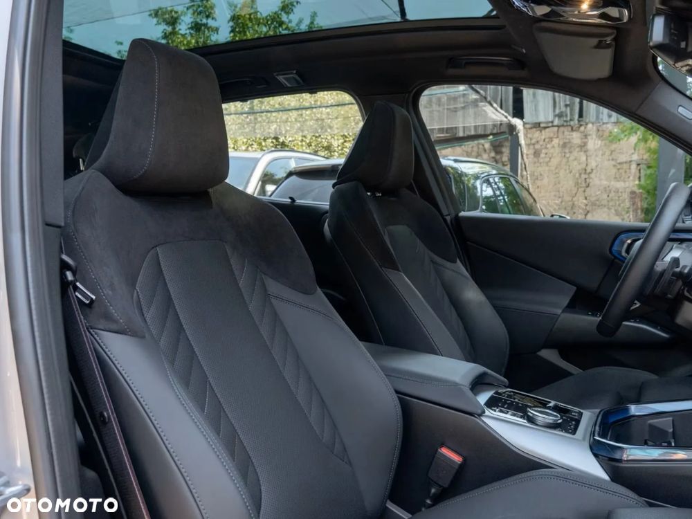 BMW X3 xDrive20d mHEV - 18