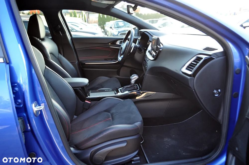 Kia ProCeed 1.6 T-GDI DCT7 OPF GT - 34