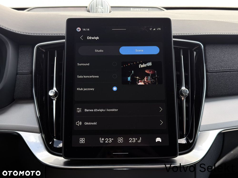 Volvo XC 90 - 32