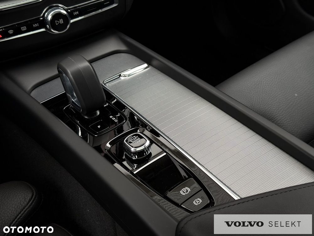 Volvo XC 60 - 26