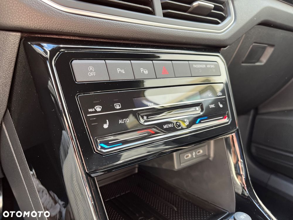 Volkswagen T-Cross 1.5 TSI ACT R-Line Plus DSG - 15