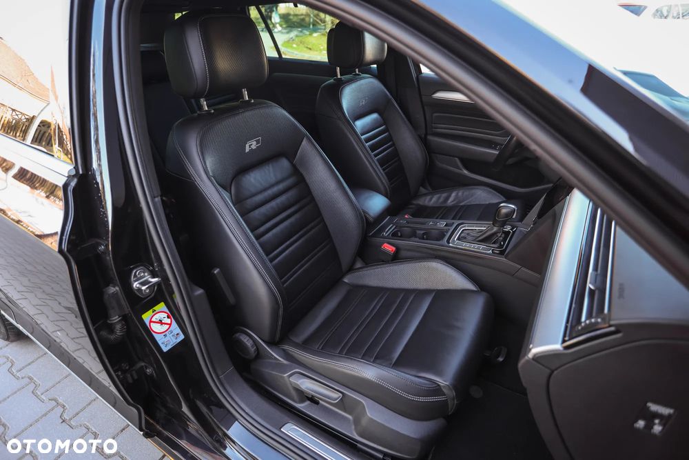 Volkswagen Passat 2.0 TDI SCR (BlueMotion Tech) 4Mot DSG Highline - 31