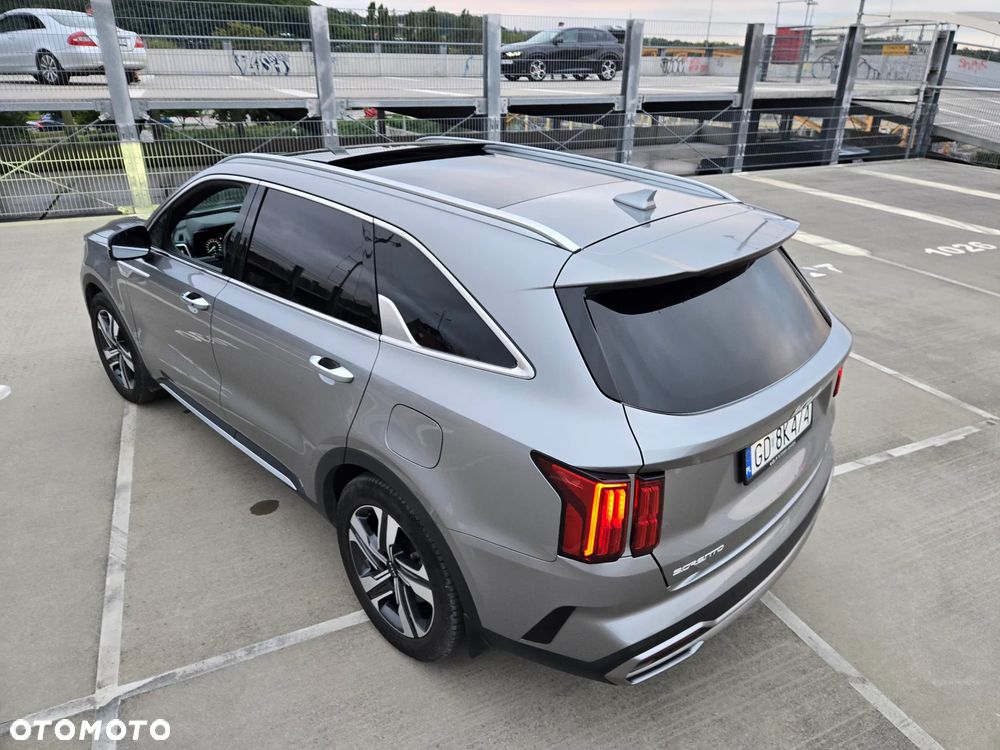 Kia Sorento - 16