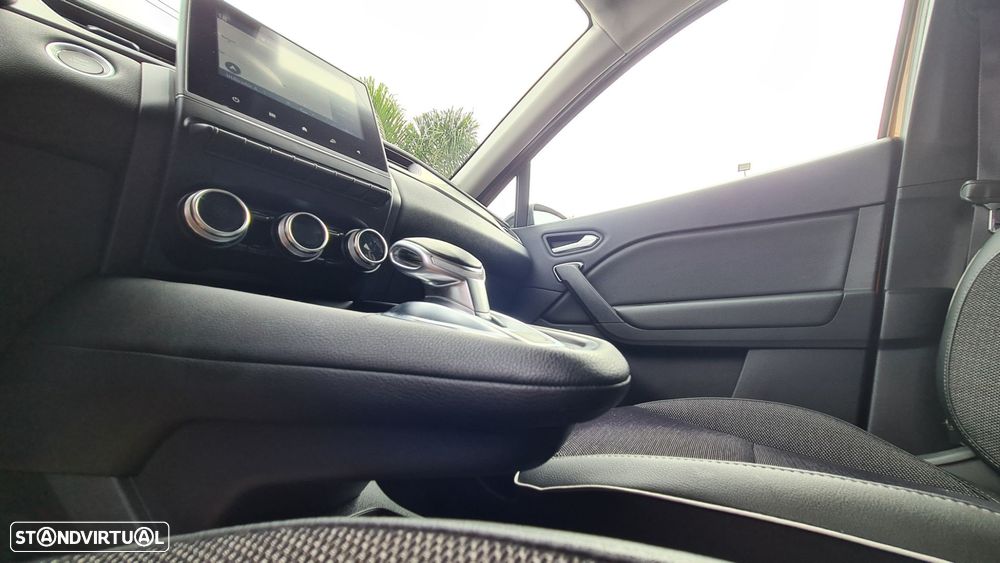 Renault Captur 1.6 E-Tech Plug-In Intens - 36