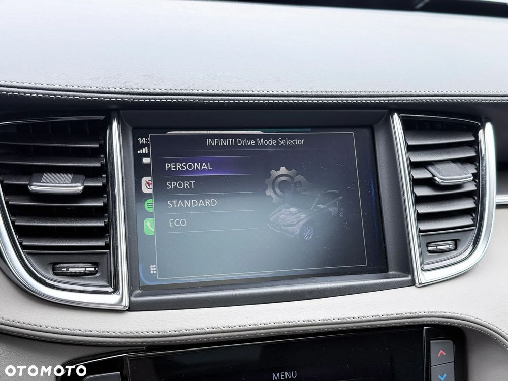 Infiniti QX50 - 33