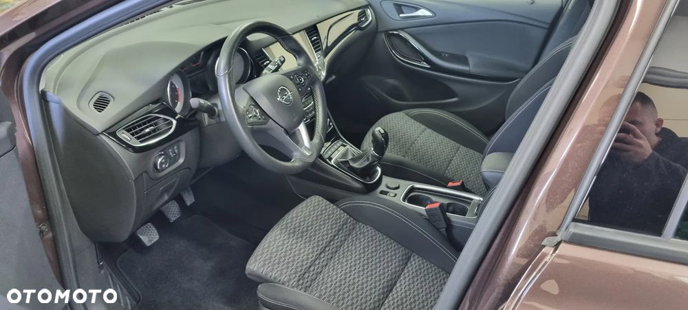 Opel Astra 1.4 Turbo Dynamic - 9