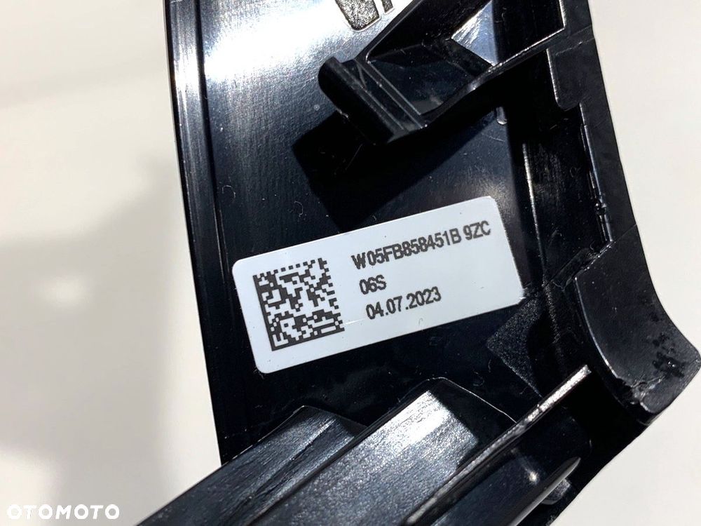 LISTWY DEKOR  CUPRA FORMENTOR (KM7) 2020 - 2022 2.0 TSI 4Drive 228 kW [310 KM] benzyna 2020 - 2022 - 12