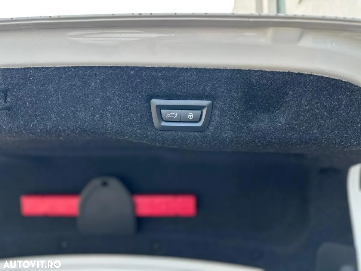 BMW M5 xDrive AT PHEV - 12