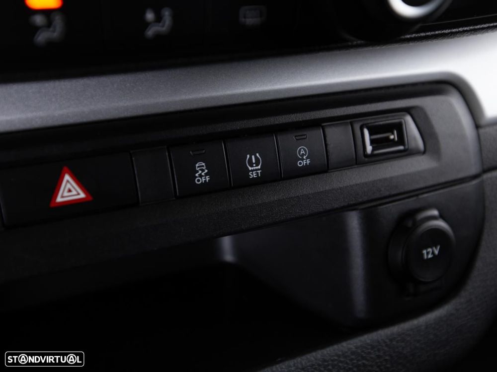 Toyota Proace Verso 2.0 D-4D L1 1.0T Prime 8L - 18
