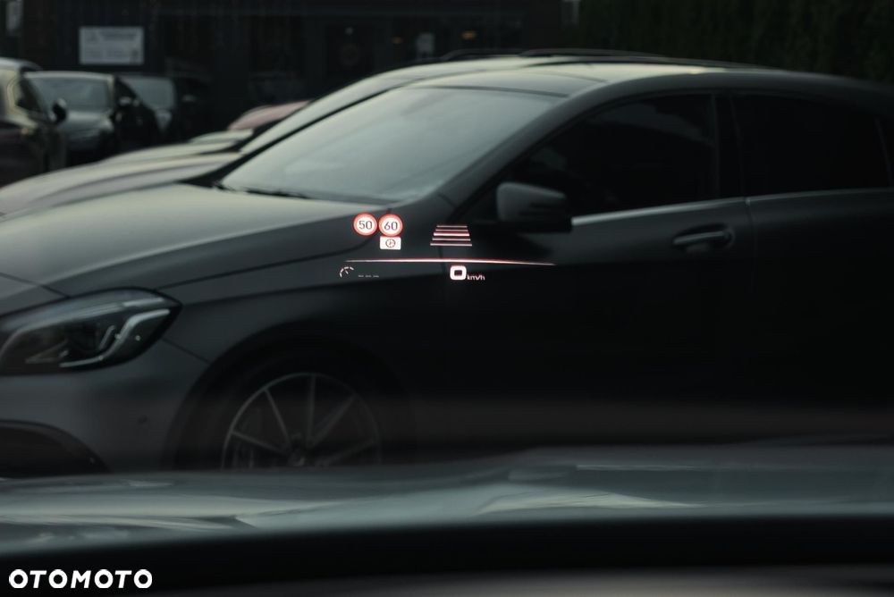 Porsche Cayenne - 29