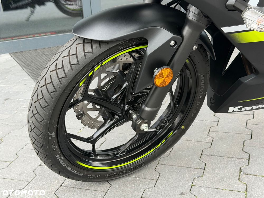 Kawasaki Ninja - 34