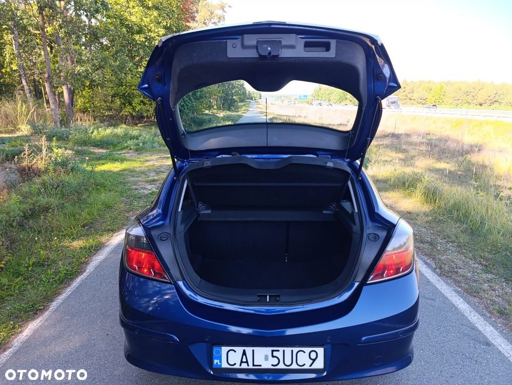Opel Astra 1.6 Sport - 15