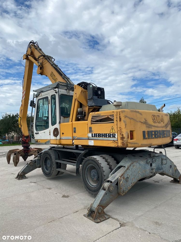 Liebherr A 904 Przeładunkowa z Chwytakiem do Śmieci / Złomu - 5