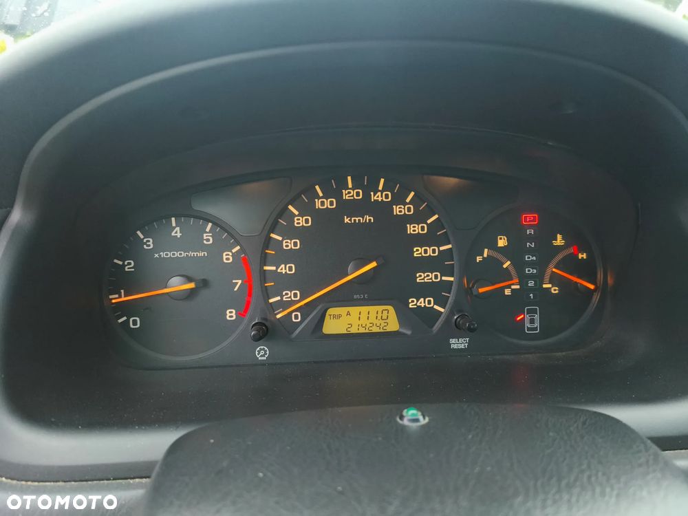 Honda Accord 3.0i ES - 26