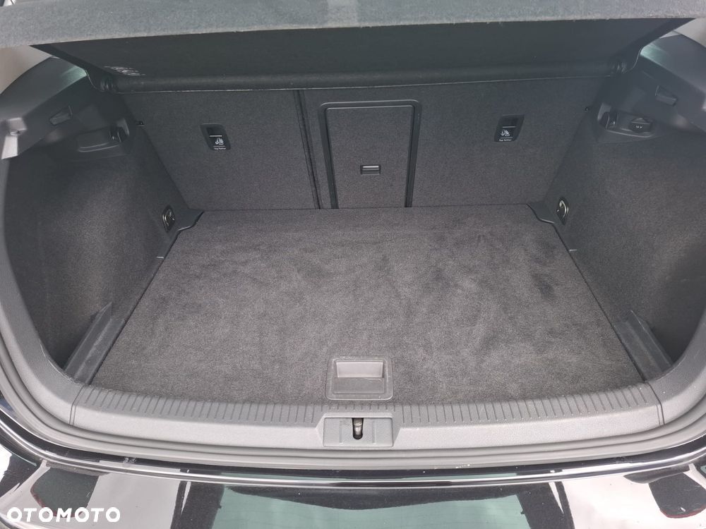 Volkswagen Golf 1.4 TSI (BlueMotion Technology) Comfortline - 24