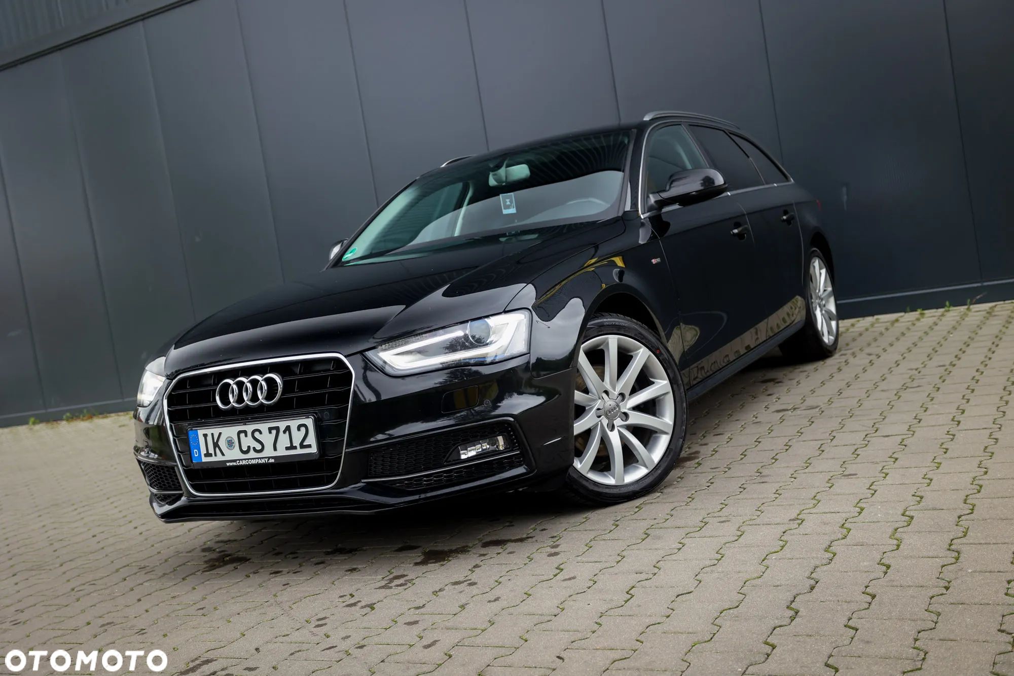 Audi A4 - 1