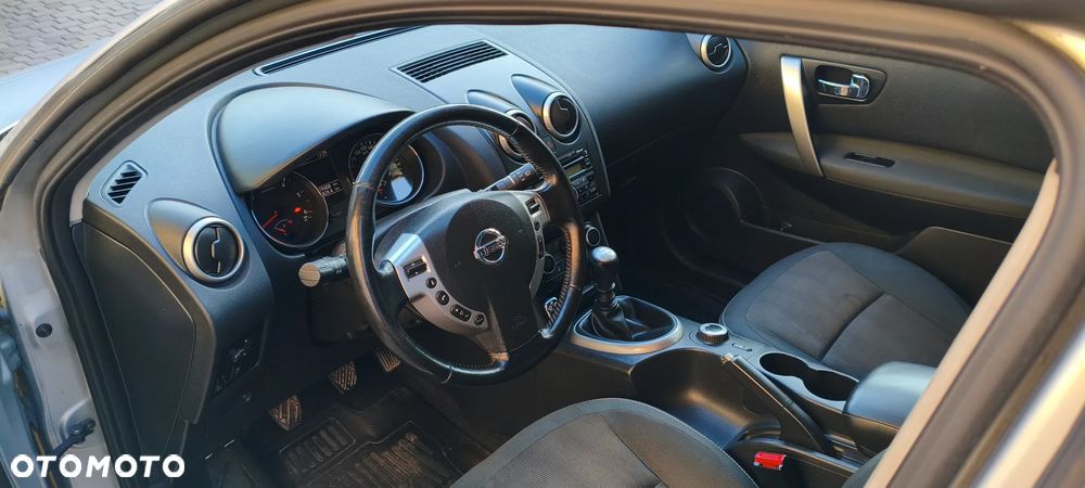 Nissan Qashqai 2.0 dCi Tekna - 8