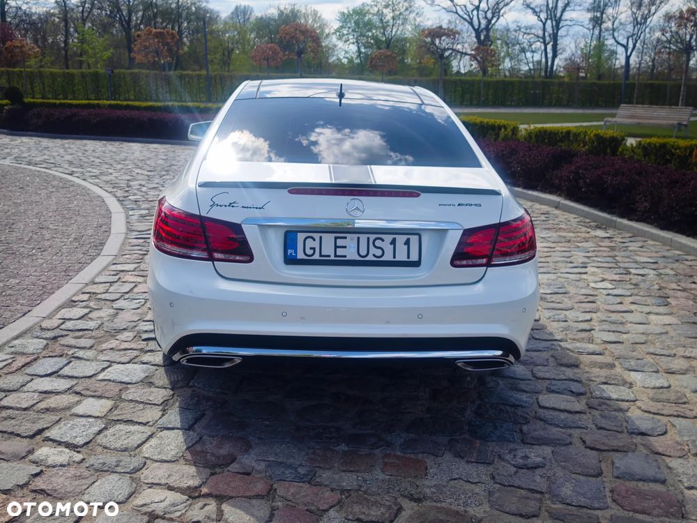 Mercedes-Benz Klasa E 250 7G-TRONIC - 24