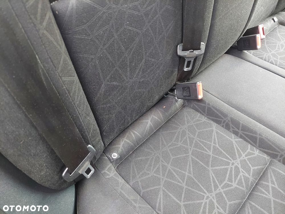 Skoda Fabia 1.2 TSI Combi FAMILY - 11