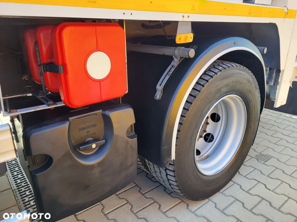 Renault D 16 / SEMAT - 17