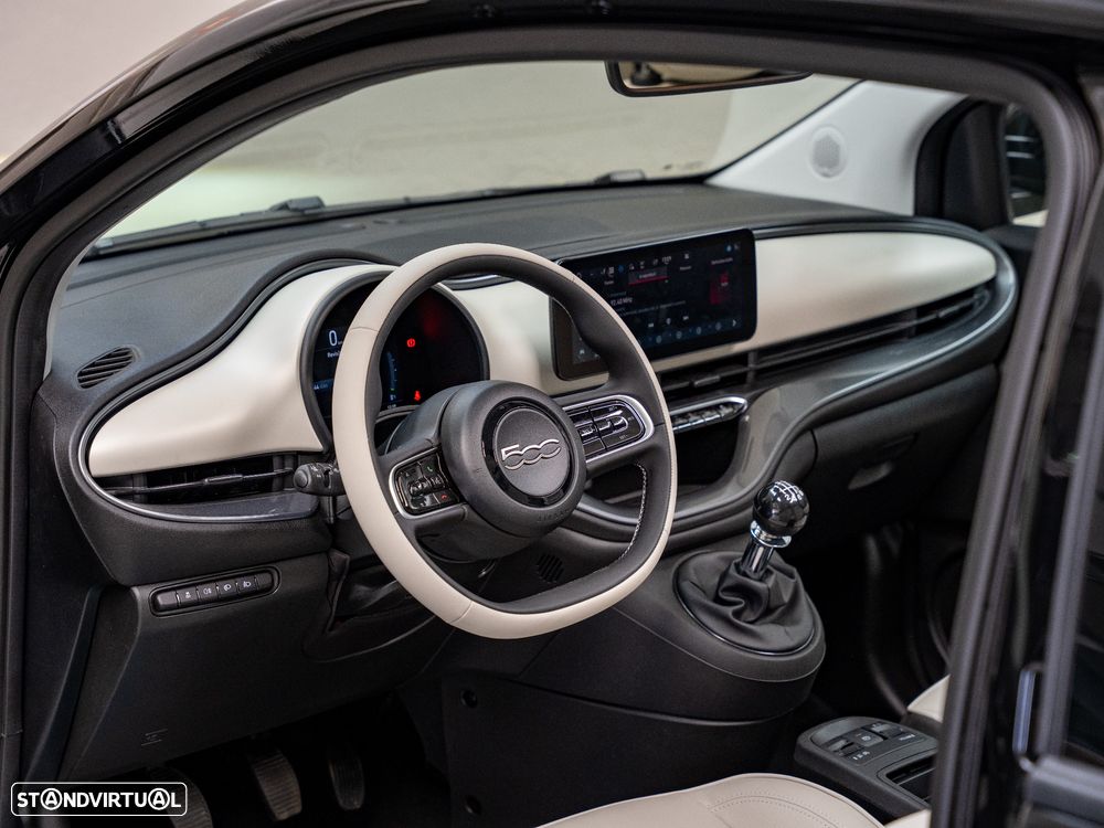 Fiat Punto Cabrio - 11