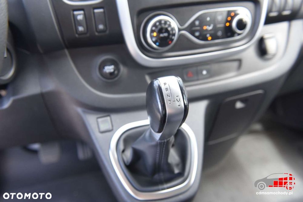 Renault Trafic - 24