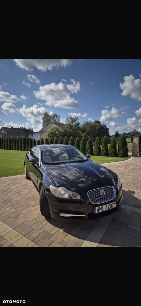 Jaguar Xf 2011 photo 2