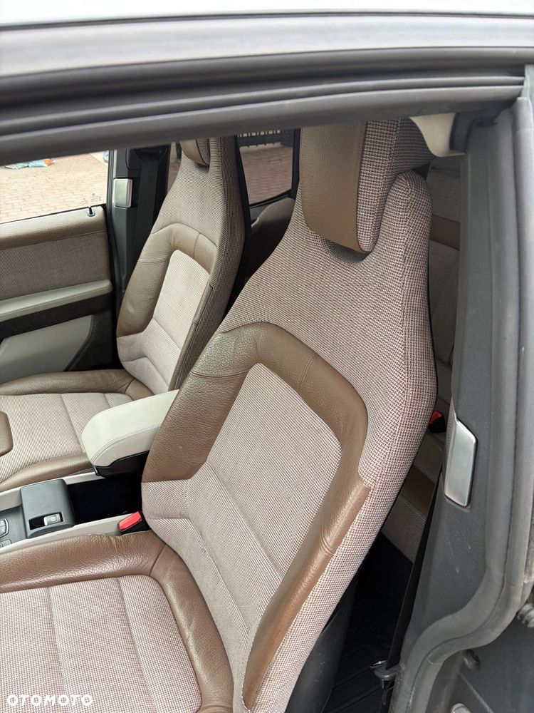 BMW i3 (120 Ah) - 24