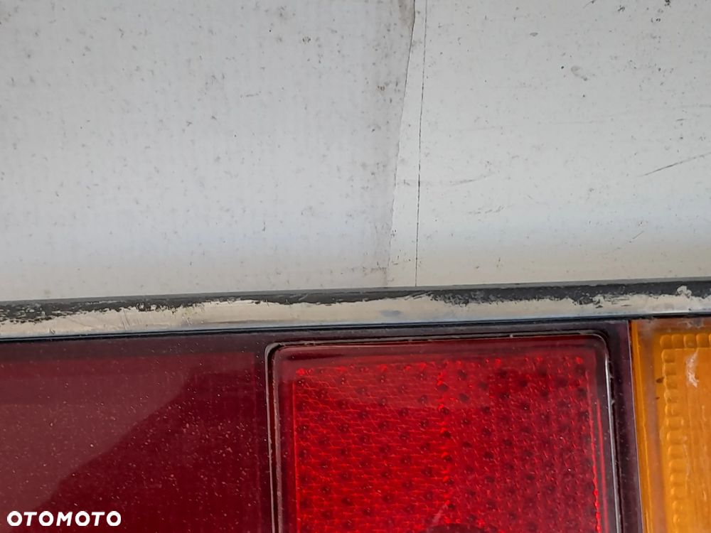 Lampa prawy tył Volkswagen Scirocco MK1 Hella 531945096 - 2