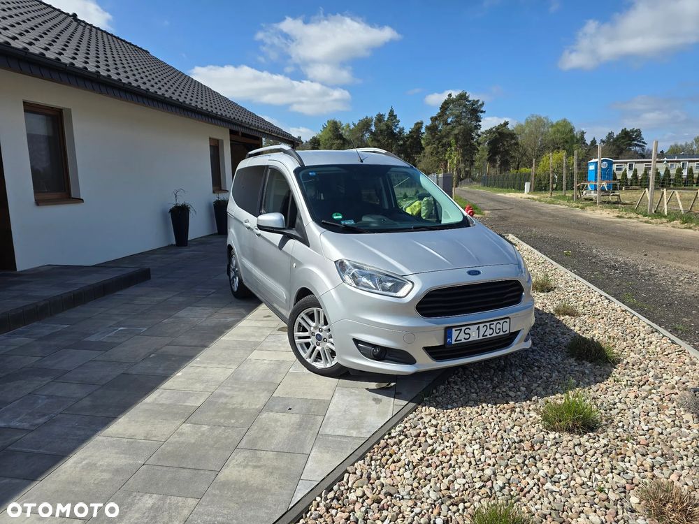 Ford Tourneo Courier - 1