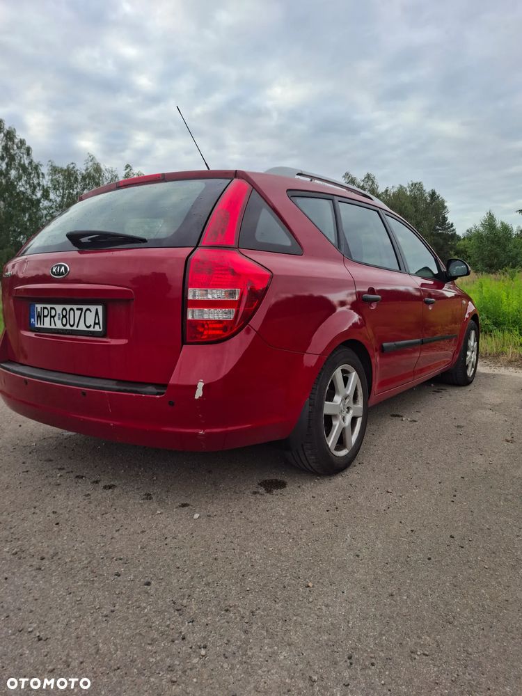 Kia Ceed 1.6 Comfort - 2