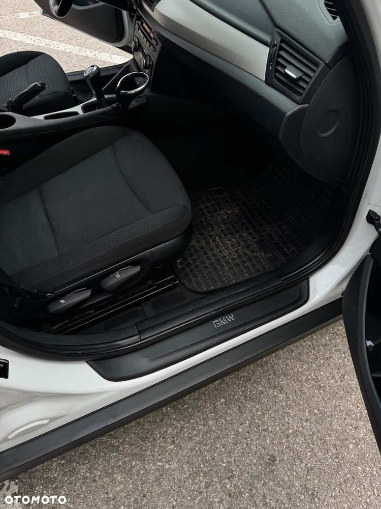 BMW X1 sDrive18d - 20