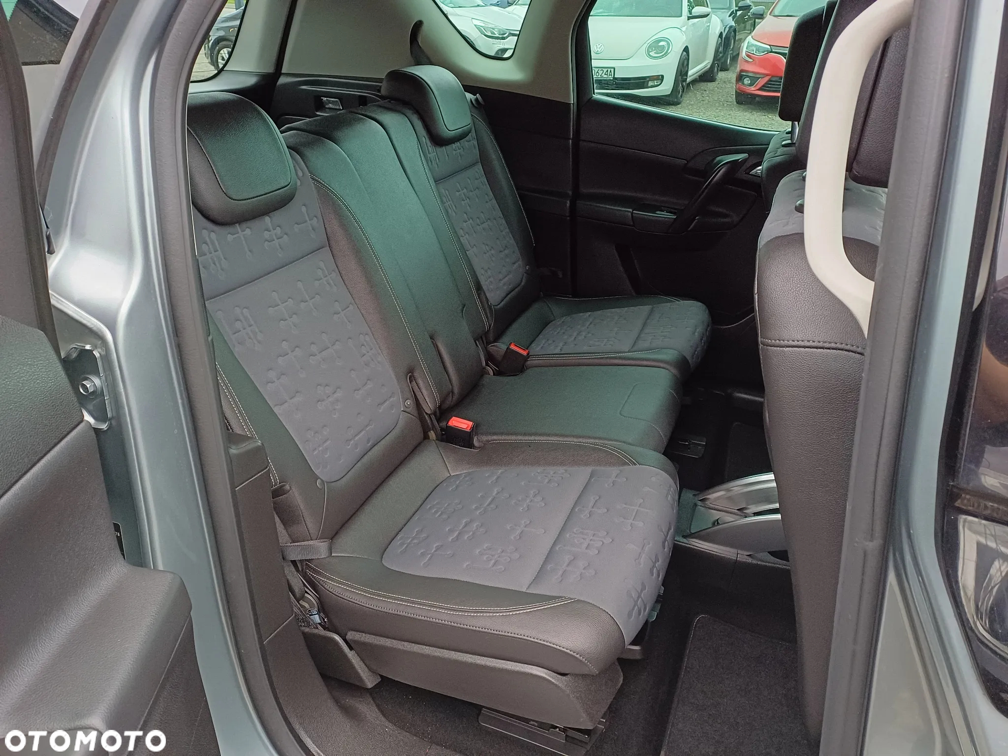 Opel Meriva - 13