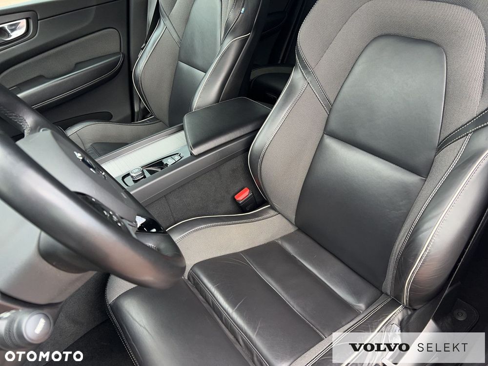 Volvo XC 60 B4 D AWD R-Design - 13