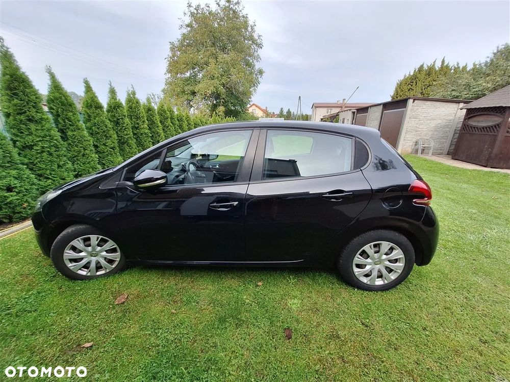 Peugeot 208 1.2 PureTech Active - 13