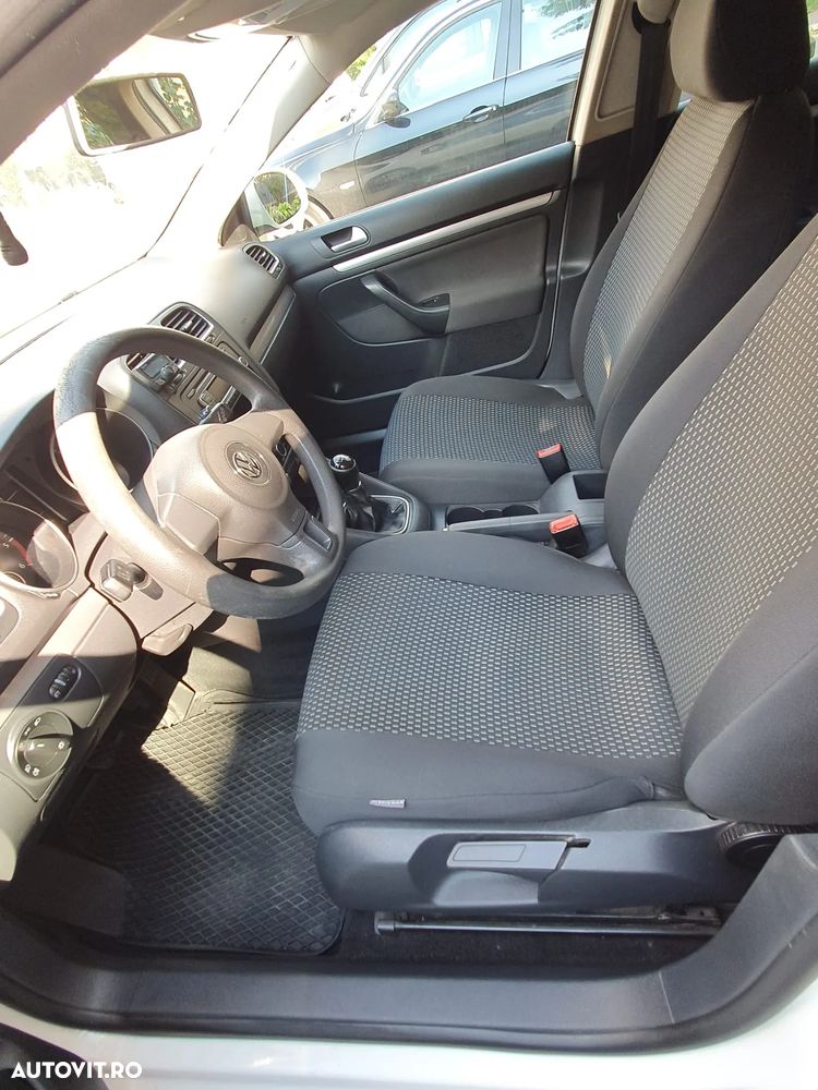 Volkswagen Golf 1.6 TDI 4Motion BlueMotion Technology Trendline - 10