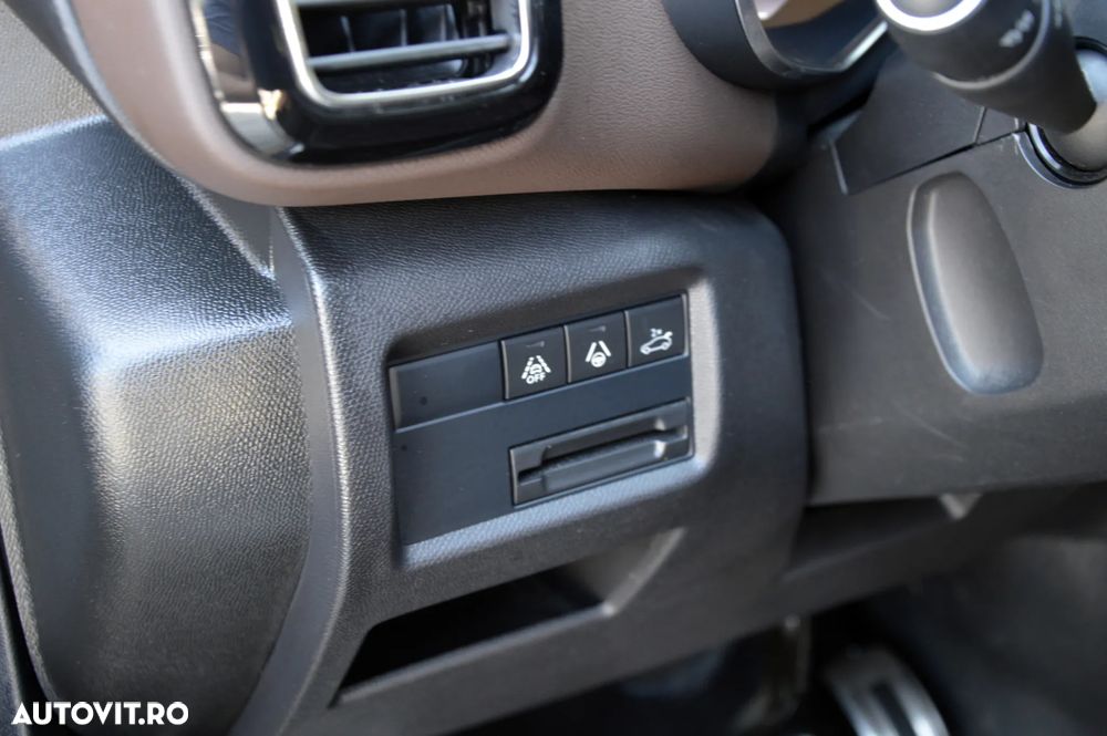Citroën C5 Aircross 1.6 PureTech S&S EAT8 Shine - 15