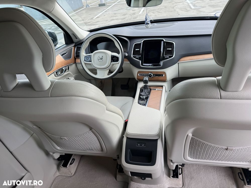 Volvo XC 90 D5 AWD Geartronic Inscription - 9