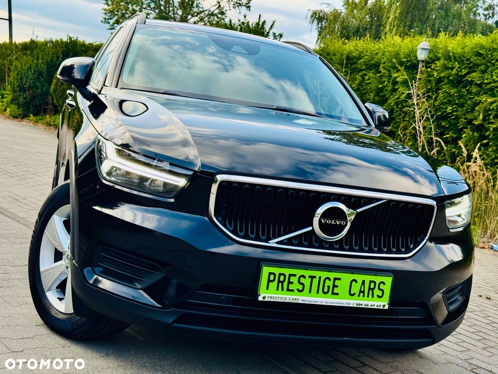 Volvo XC 40 D3 Momentum Pro - 2